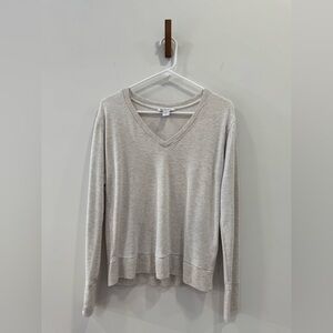 Athleta Oatmeal Ivory Cream Heathered V Neck Pullover Sz S Small Sweatshirt